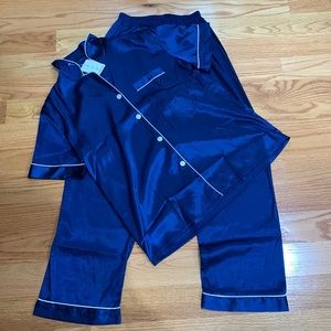 Navy blue satin PJ set, size small